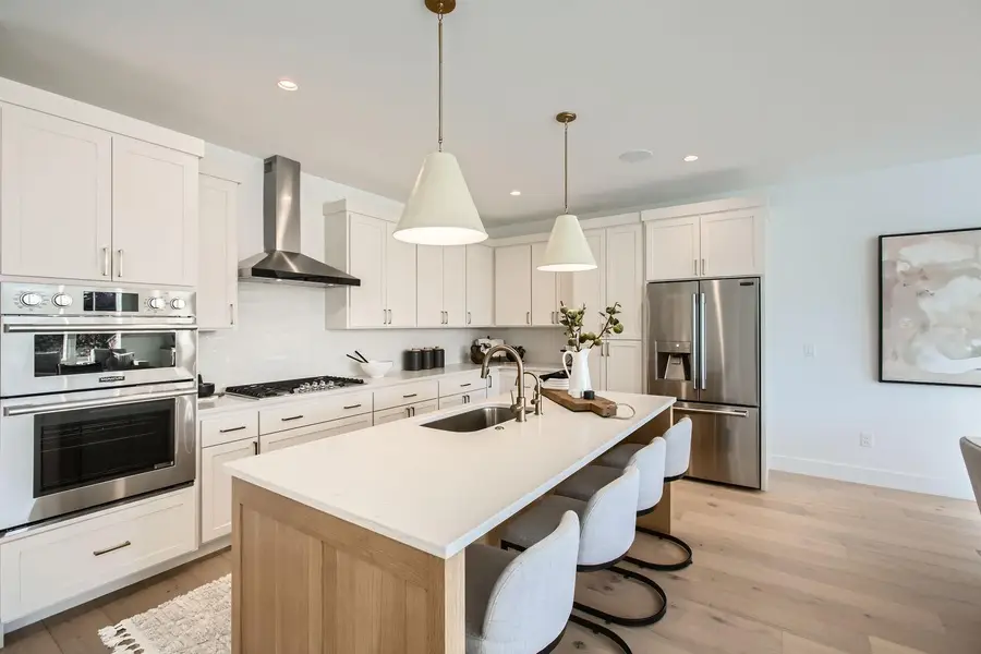 5654 Buffington Lane, Tonka Bay, MN 55331 - #3