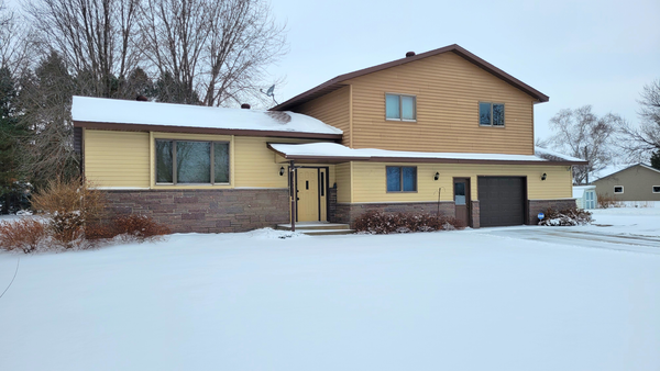 17473 Fairway Circle, Cold Spring, MN 56320