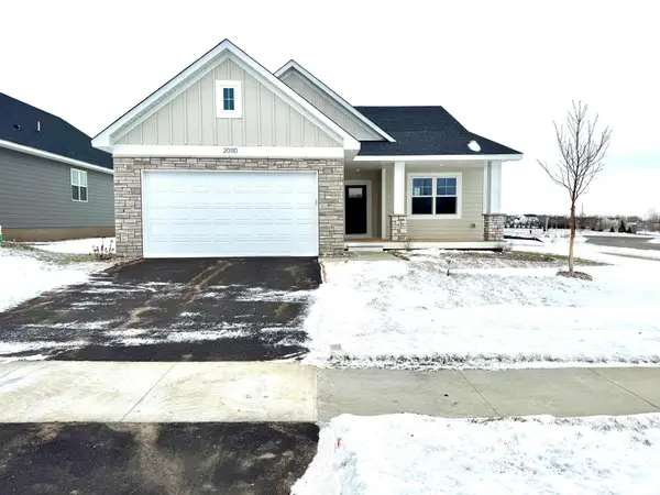 20110 Globe Drive, Lakeville, MN 55044