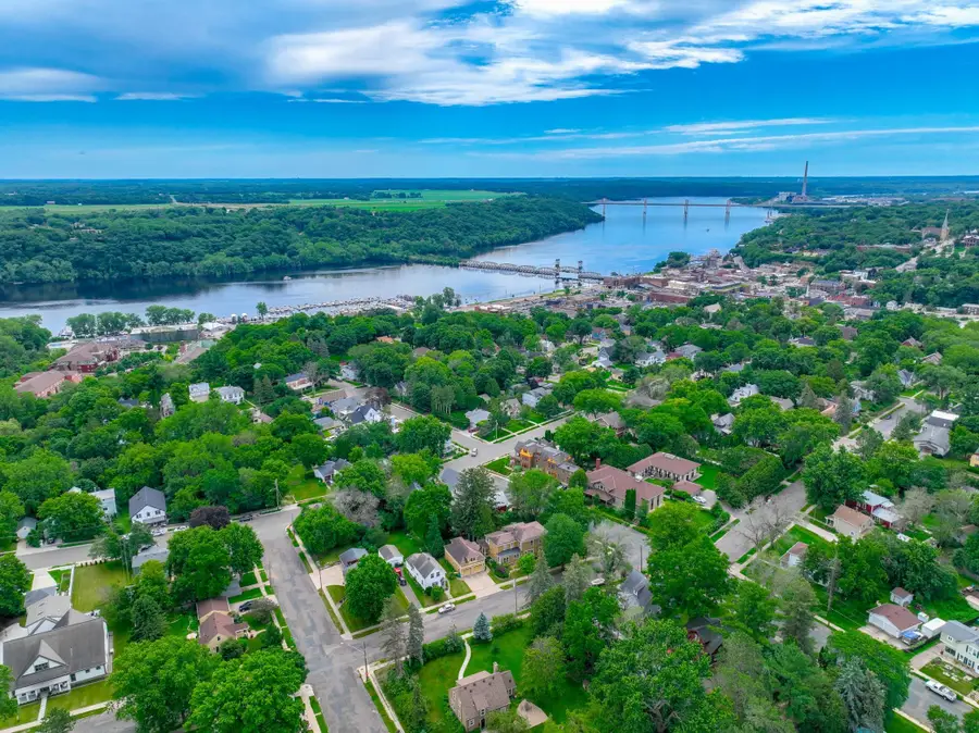 809 5th Street N, Stillwater, MN 55082 - Image #2