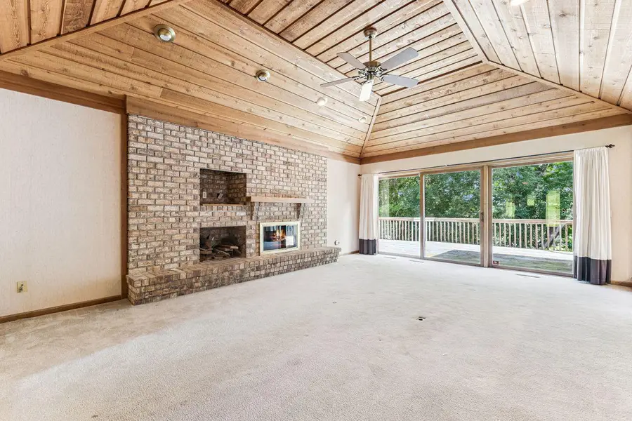 10752 Mount Curve Road, Eden Prairie, MN 55347 - Image #3