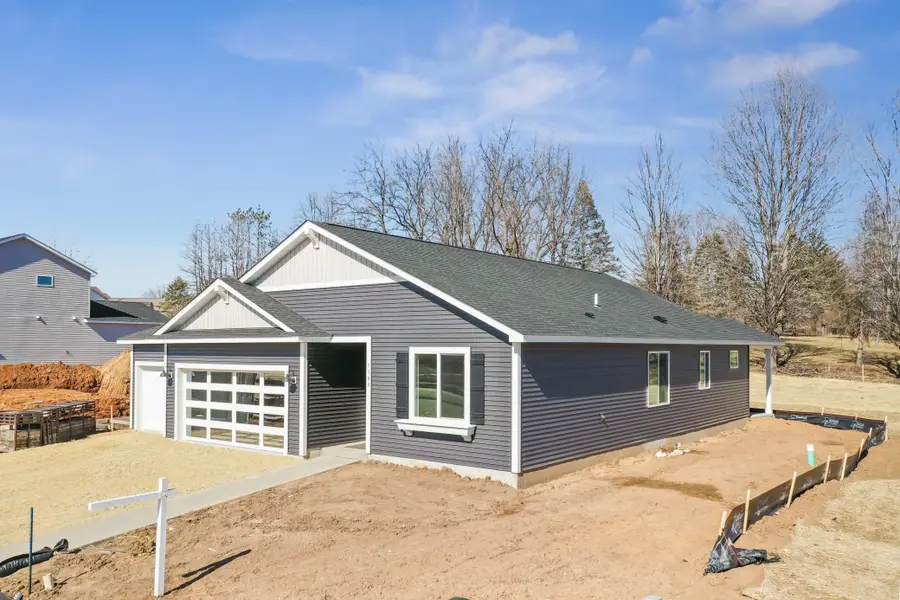 1105 Compton Avenue, River Falls, WI 54022 - Image #2