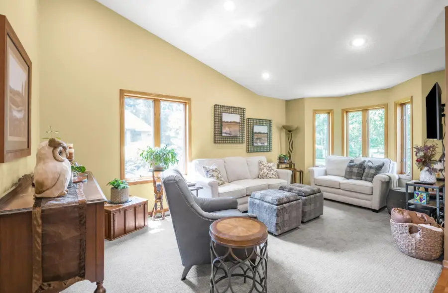 19363 E Tri Oak Circle Ne, Wyoming, MN 55092 - Image #3