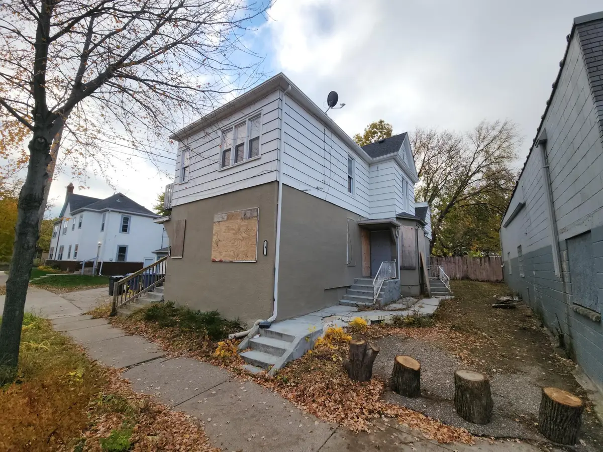 9 E 37th Street, Minneapolis, MN 55409 - Image #1