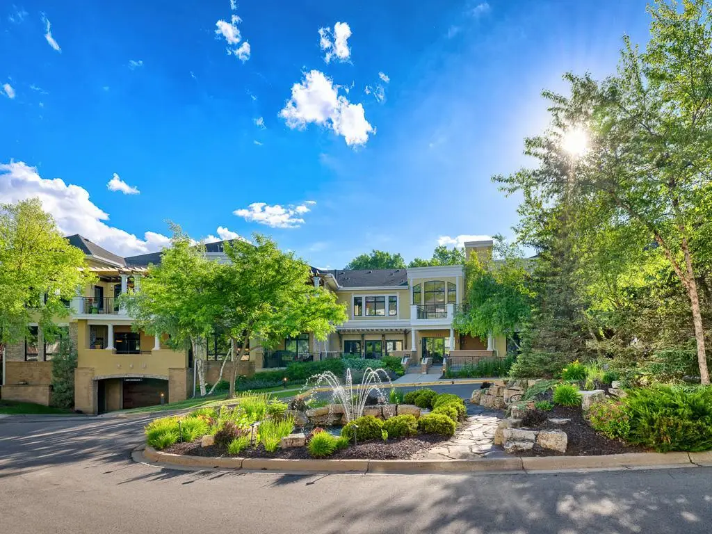 715 Linden Street #204, Mendota Heights, MN 55118 - #1