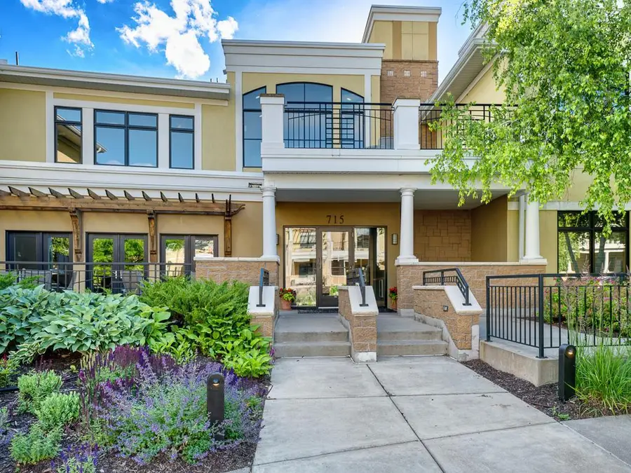 715 Linden Street #204, Mendota Heights, MN 55118 - #2