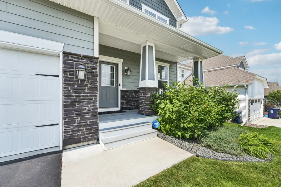 15244 Edgewood Avenue, Savage, MN 55378 - #3