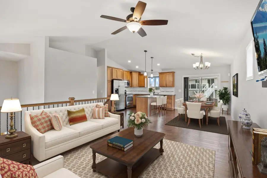 22461 Canova Court, Farmington, MN 55024 - Image #2