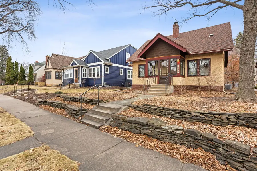 1875 Juliet Avenue, Saint Paul, MN 55105 - #2