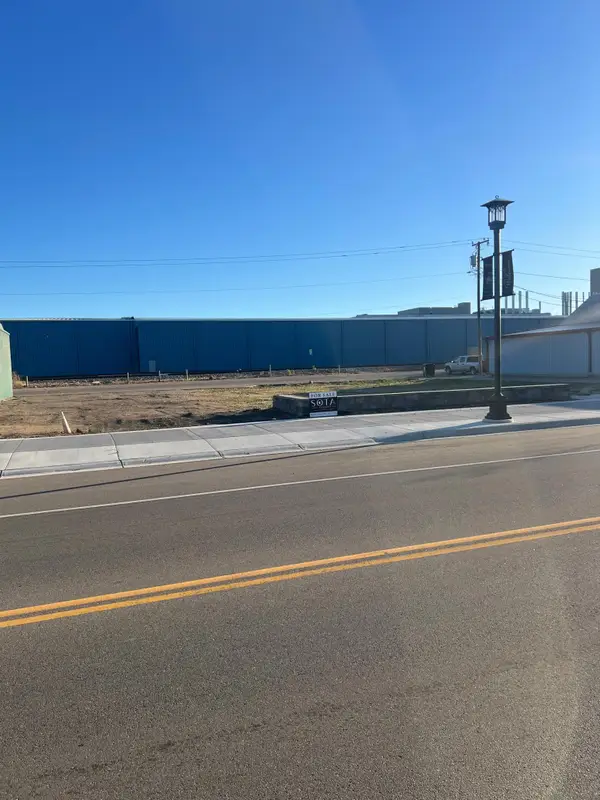 318 W Main Street, Perham, MN 56573