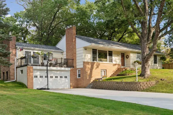 3531 Arbor Lane, Minnetonka, MN 55305