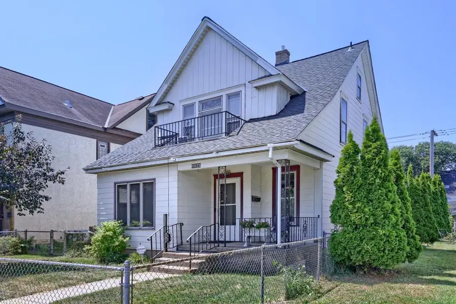 3304 Grand Avenue S, Minneapolis, MN 55408 - #2