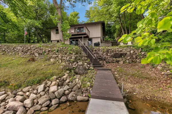 21014 Elmway Road, Richmond, MN 56368