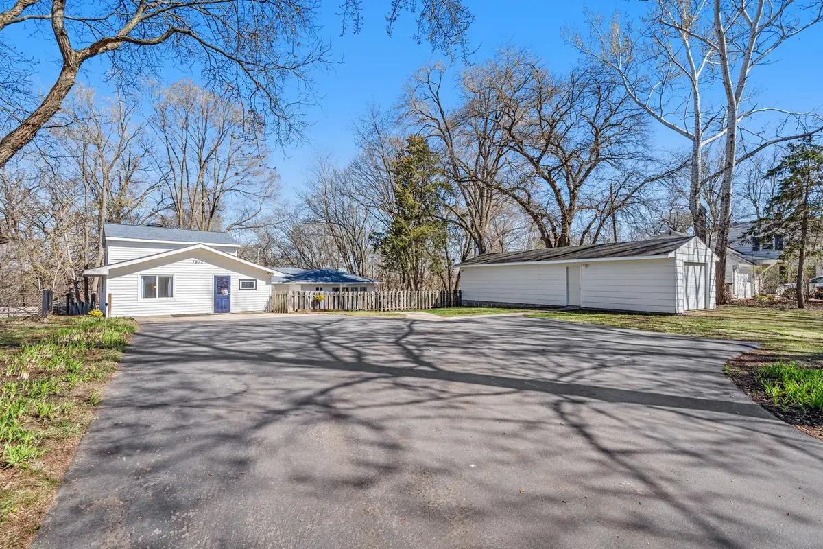 1812 Oakview Lane N, Plymouth, MN 55441 - #1