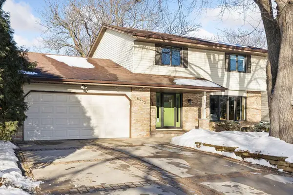 8932 66th Avenue N, Brooklyn Park, MN 55428