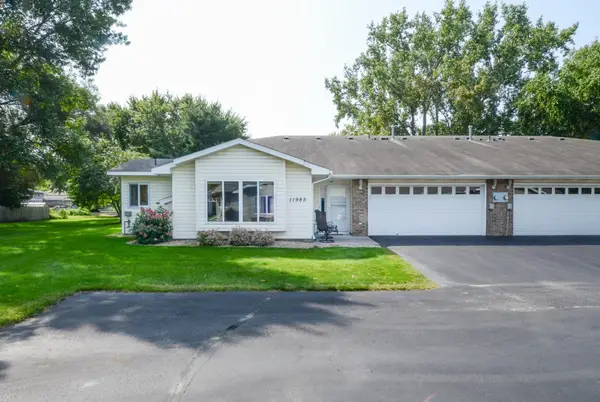 11985 Yellow Pine Street Nw, Coon Rapids, MN 55448
