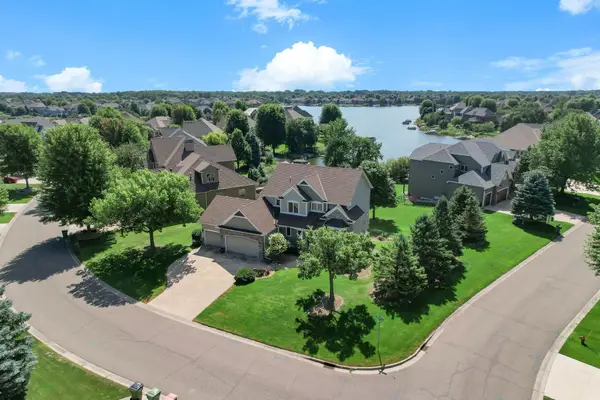 2924 122nd Court Ne, Blaine, MN 55449