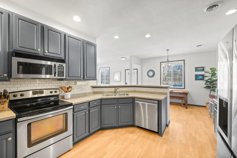 18206 70th Avenue N, Maple Grove, MN 55311 - #2