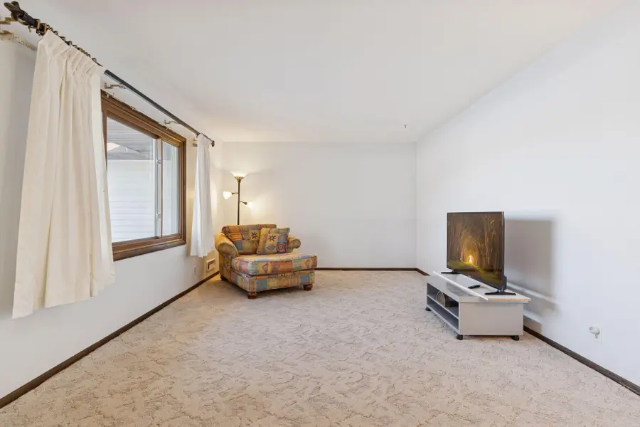 891 Garden View Drive, Apple Valley, MN 55124 - #3