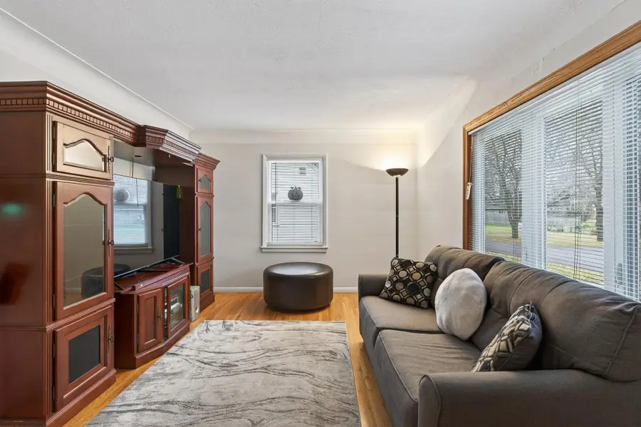 4232 Halifax Avenue N, Robbinsdale, MN 55422 - Image #3