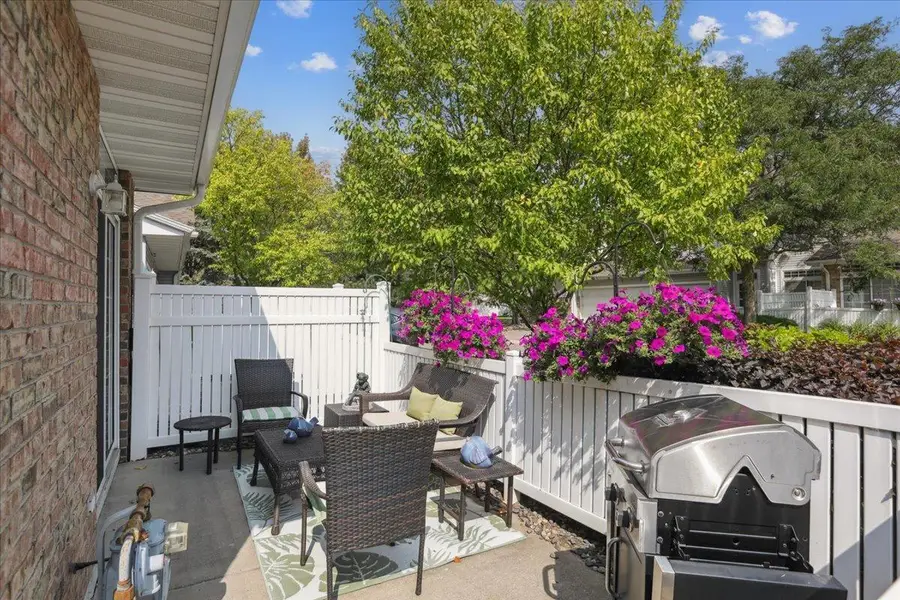 15568 Gateway Path #147, Apple Valley, MN 55124 - Image #2