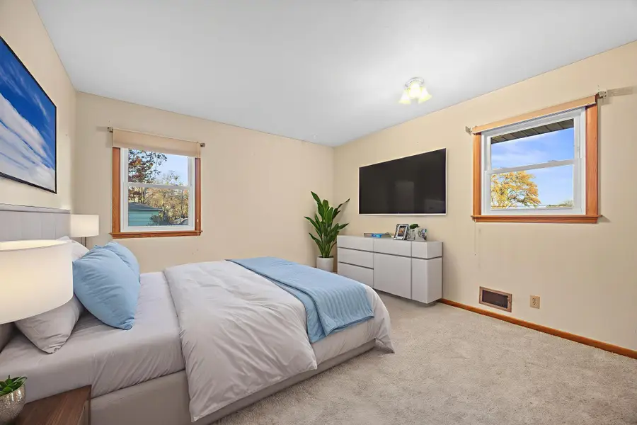 5230 Pennsylvania Avenue N, New Hope, MN 55428 - Image #3