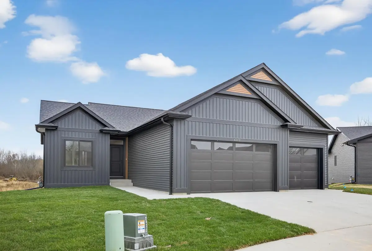 6112 Cody Lane Nw, Rochester, MN 55901 - Image #1