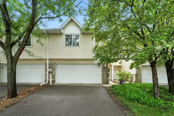 6187 Creek Line Drive, Minnetonka, MN 55345