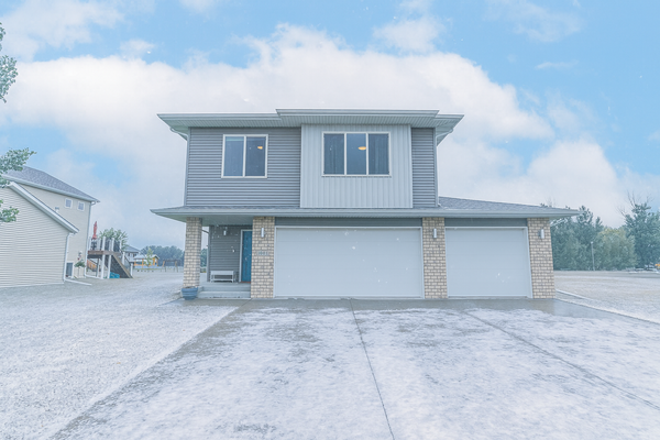 1001 9th Street Se, Barnesville, MN 56514