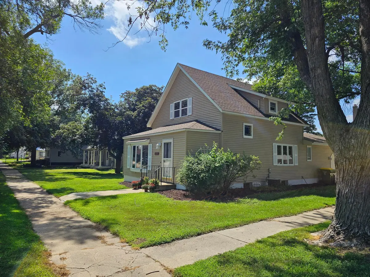 601 Mechanic Street, Edgerton, MN 56128 - Image #1