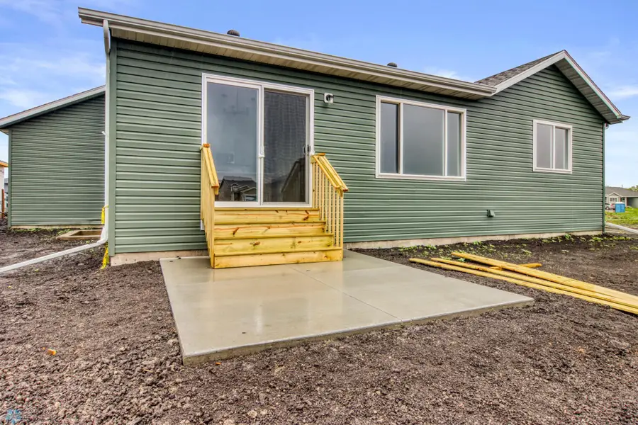 1474 66th Avenue S, Fargo, ND 58104 - Image #2
