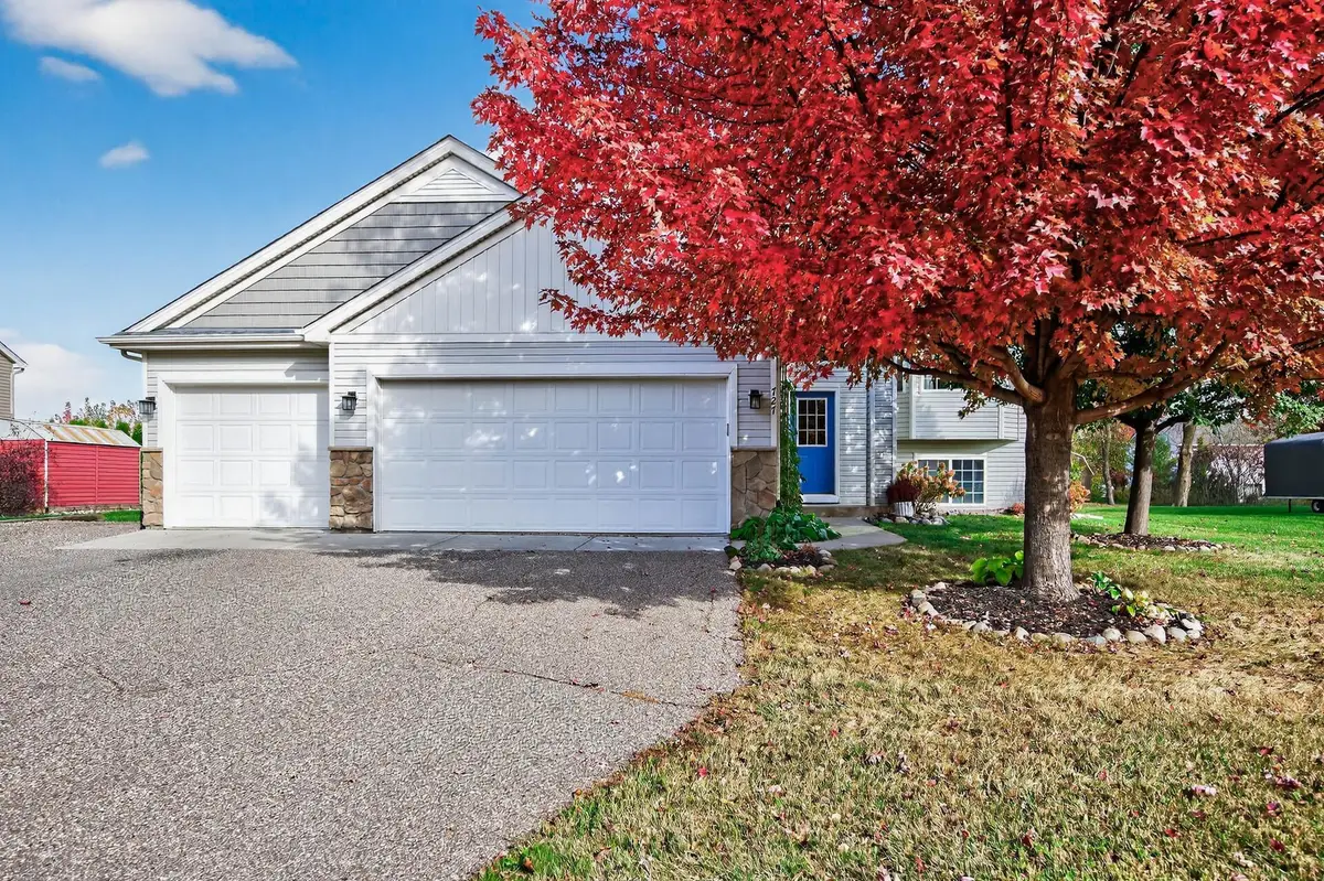 727 7th Street N, Montrose, MN 55363 - #1