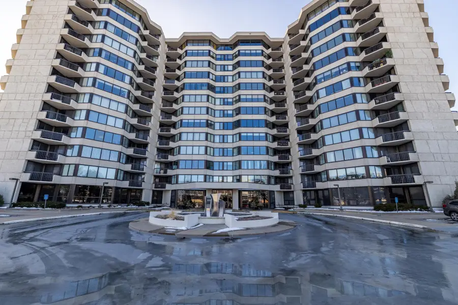 6566 France Avenue S #902, Edina, MN 55435 - #2