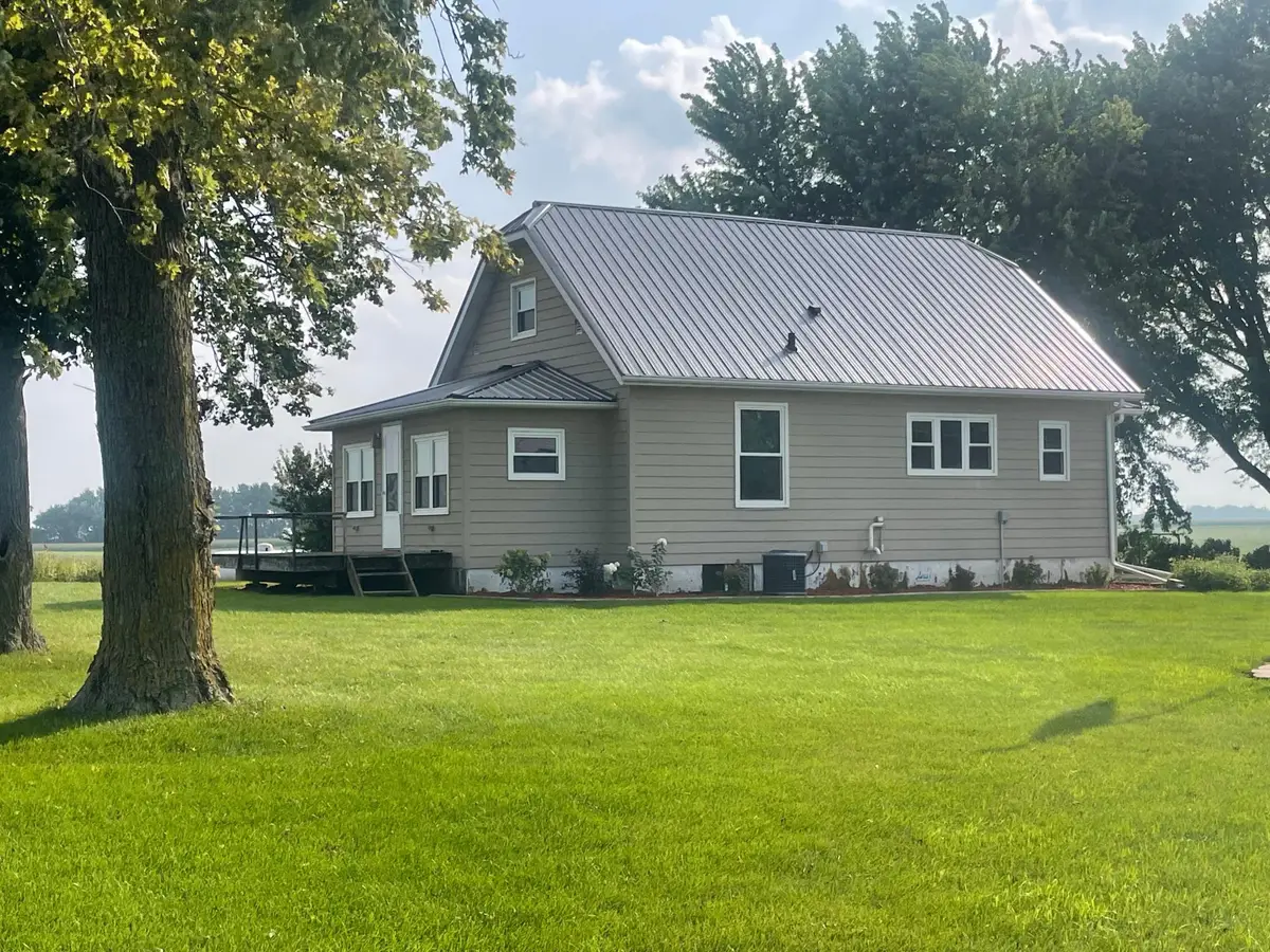 18267 Knauf Avenue, Reading, MN 56165 - #1