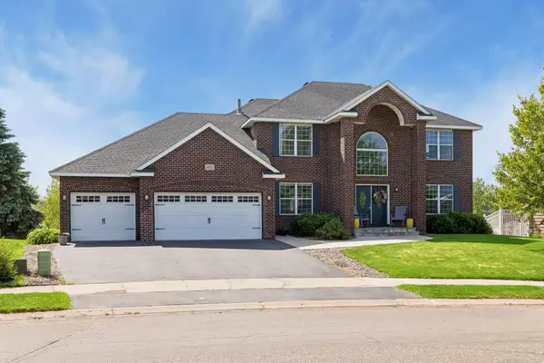 14255 Footbridge Way, Apple Valley, MN 55124