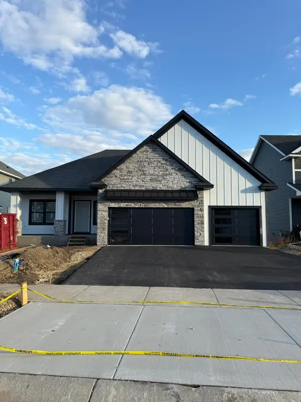 1589 Spruce Street, Farmington, MN 55024