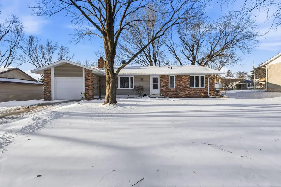 8206 Hemingway Avenue S, Cottage Grove, MN 55016 - Image #2