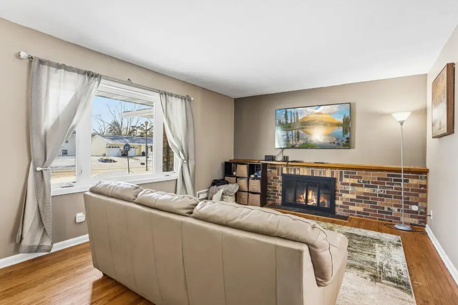 8206 Hemingway Avenue S, Cottage Grove, MN 55016 - Image #3