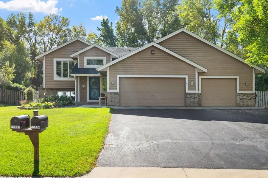 15201 82nd Avenue N, Maple Grove, MN 55311 - Image #3