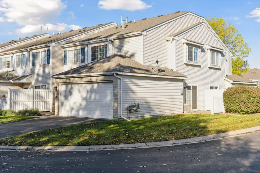 9440 Jewel Lane N, Maple Grove, MN 55311 - Image #2