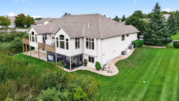 11001 Preserve Circle N, Champlin, MN 55316