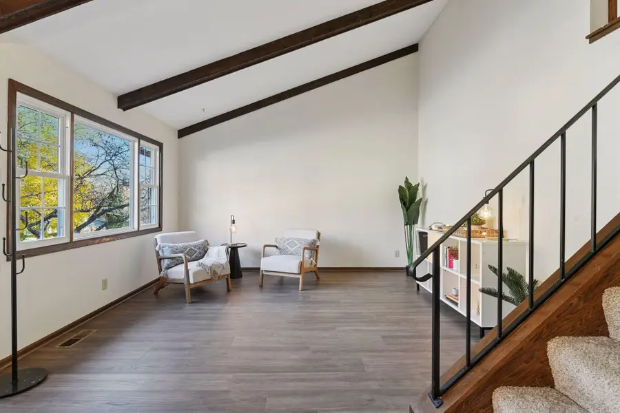 12525 Porcupine Court, Eden Prairie, MN 55344 - Image #3