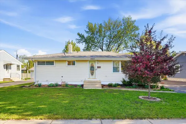 1859 6th Street, White Bear Lake, MN 55110