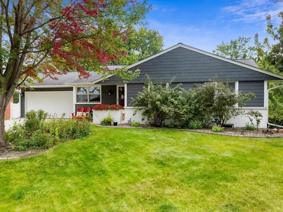 5169 Abercrombie Drive, Edina, MN 55439 - Image #3