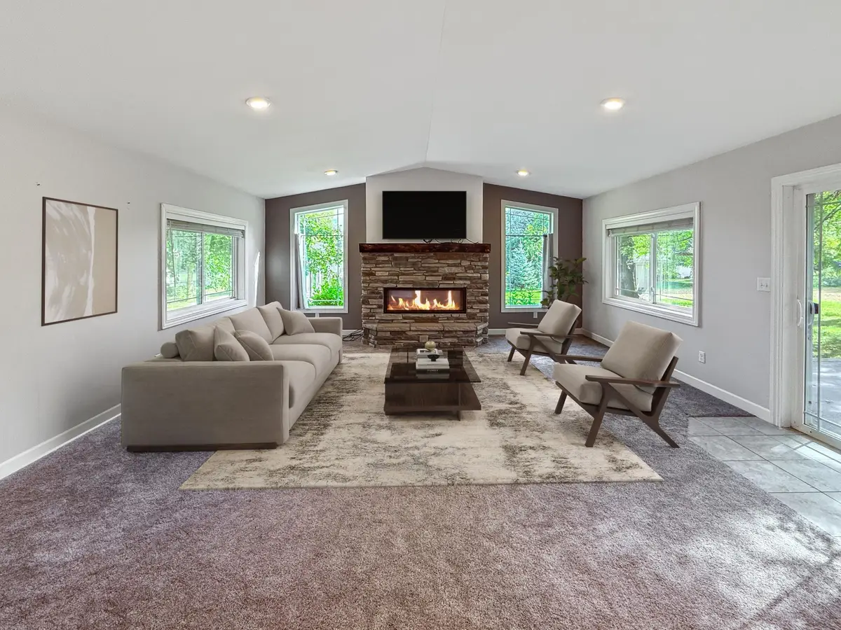 712 S 11th Street, Montevideo, MN 56265 - Image #1