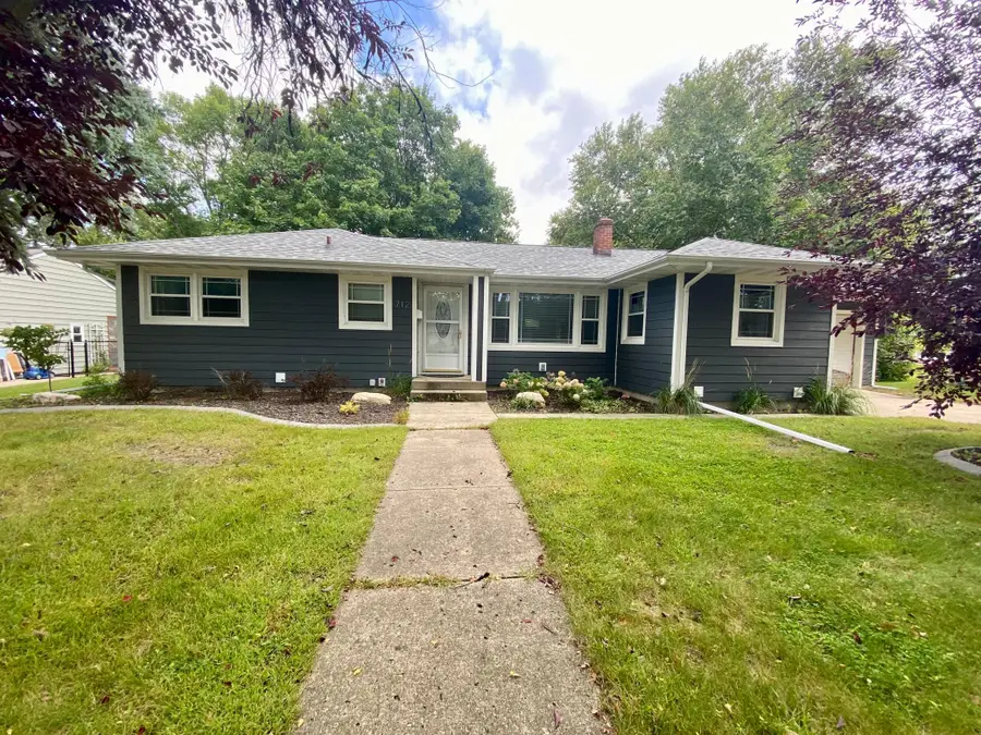 712 S 11th Street, Montevideo, MN 56265 - Image #2