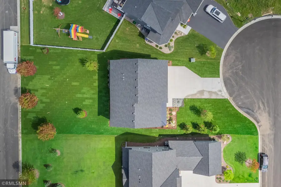 5058 Airlake Draw, Woodbury, MN 55129 - Image #3