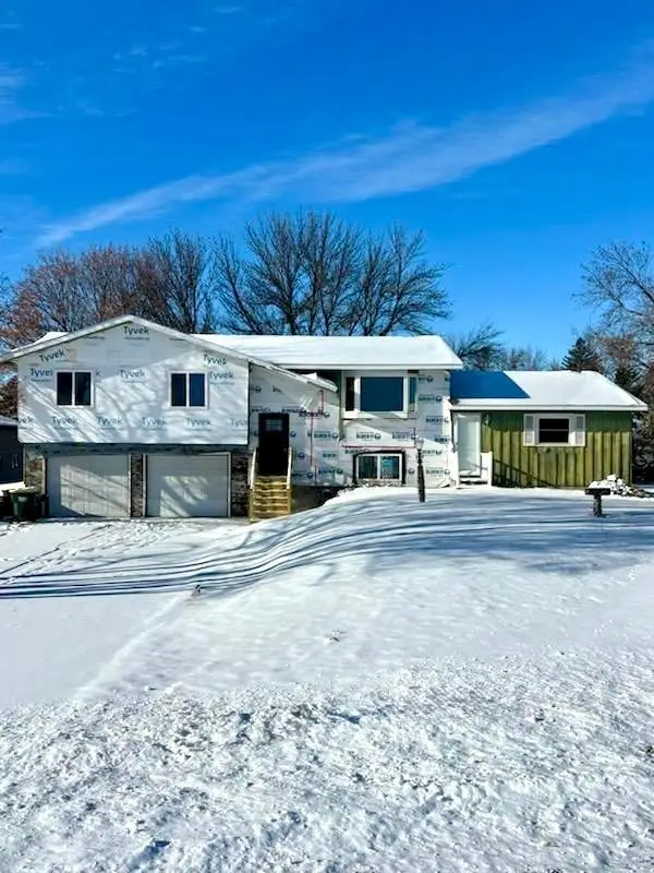 7192 21st Avenue Nw, Pennock, MN 56279