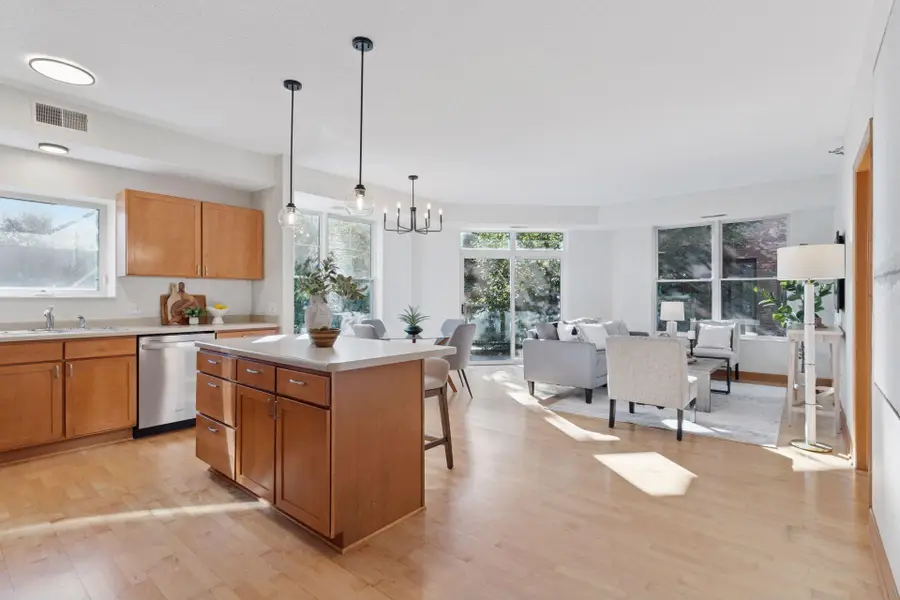 1800 Clinton Avenue #208, Minneapolis, MN 55404 - Image #2