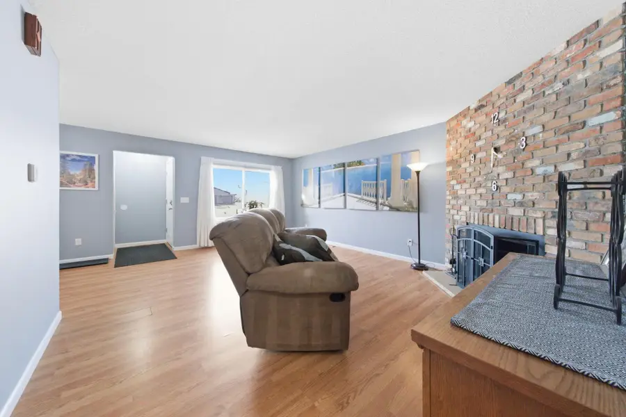 13396 Hughes Court, Apple Valley, MN 55124 - Image #3